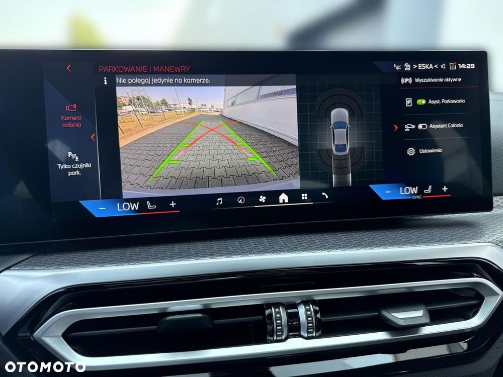 BMW i4 - 25