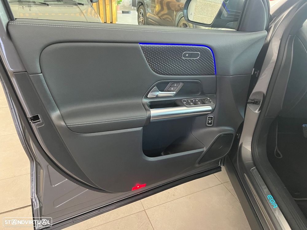 Mercedes-Benz EQA 250+ Progressive - 11