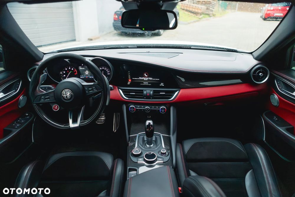 Alfa Romeo Giulia - 21