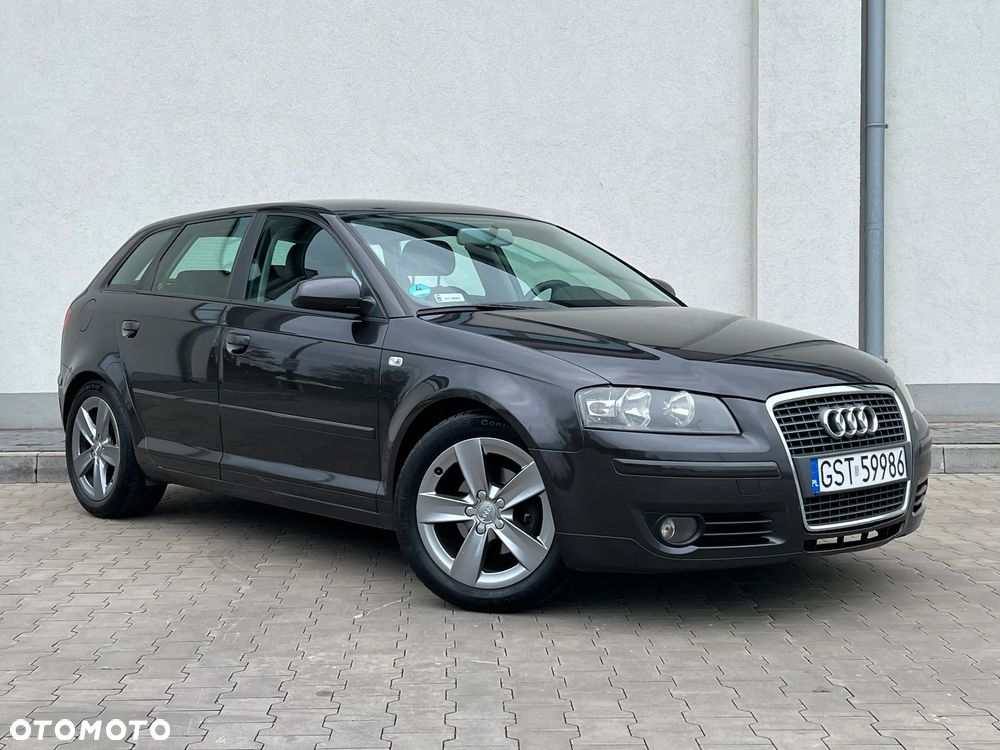 Audi A3 Sportback 1.6 FSI Ambition - 2