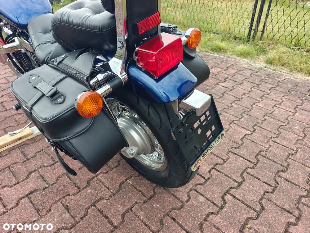 Suzuki Intruder - 23
