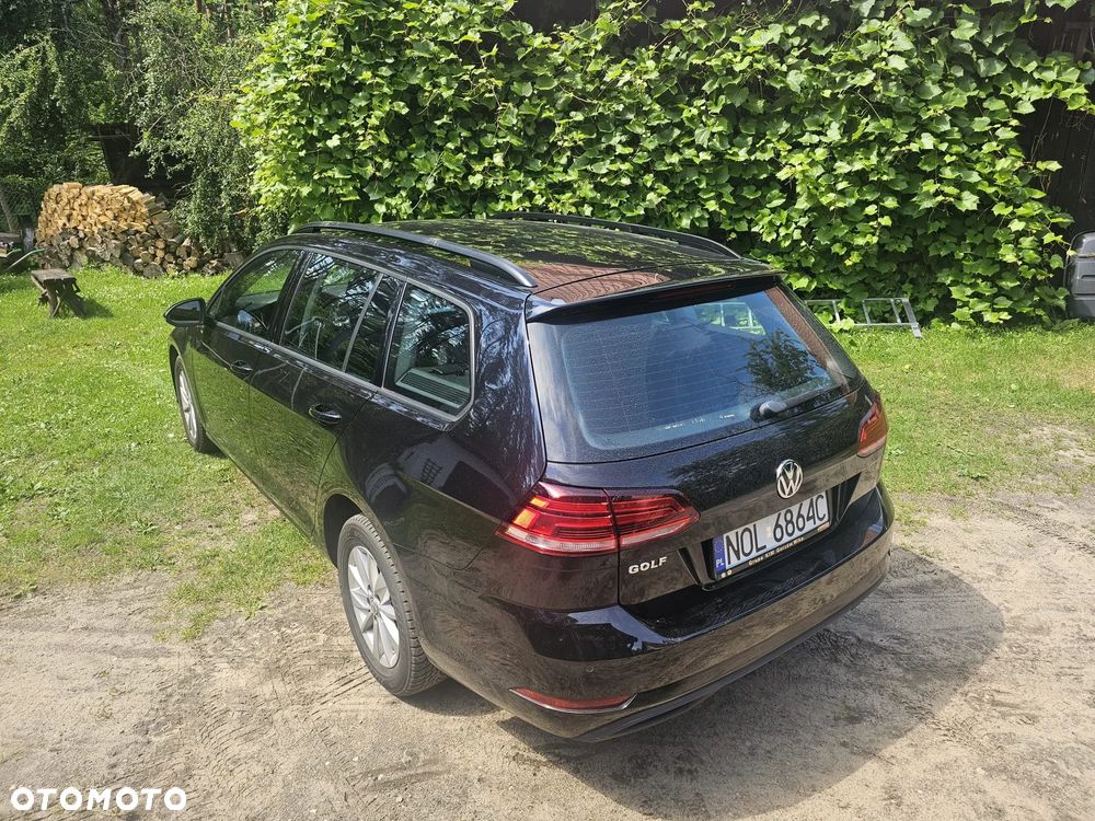 Volkswagen Golf - 4