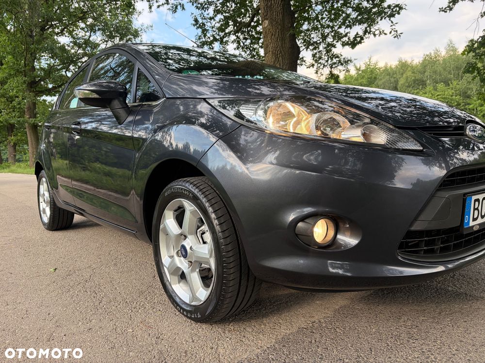 Ford Fiesta 1.4 Titanium - 12