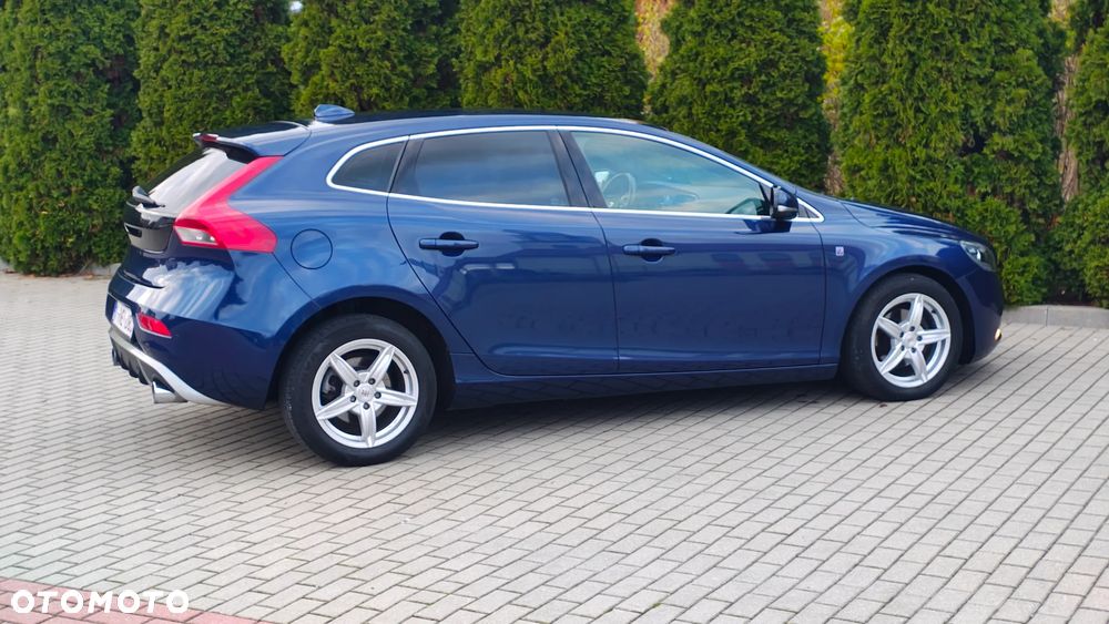 Volvo V40 D2 Ocean Race - 13