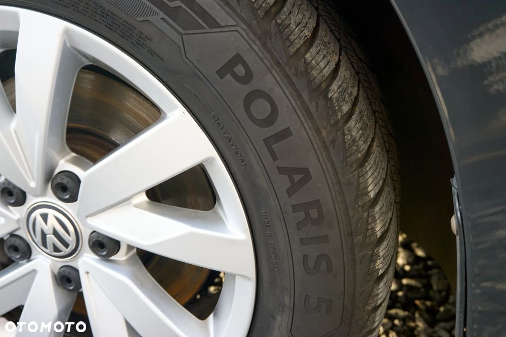 Volkswagen Passat 2.0 TDI SCR Trendline - 28