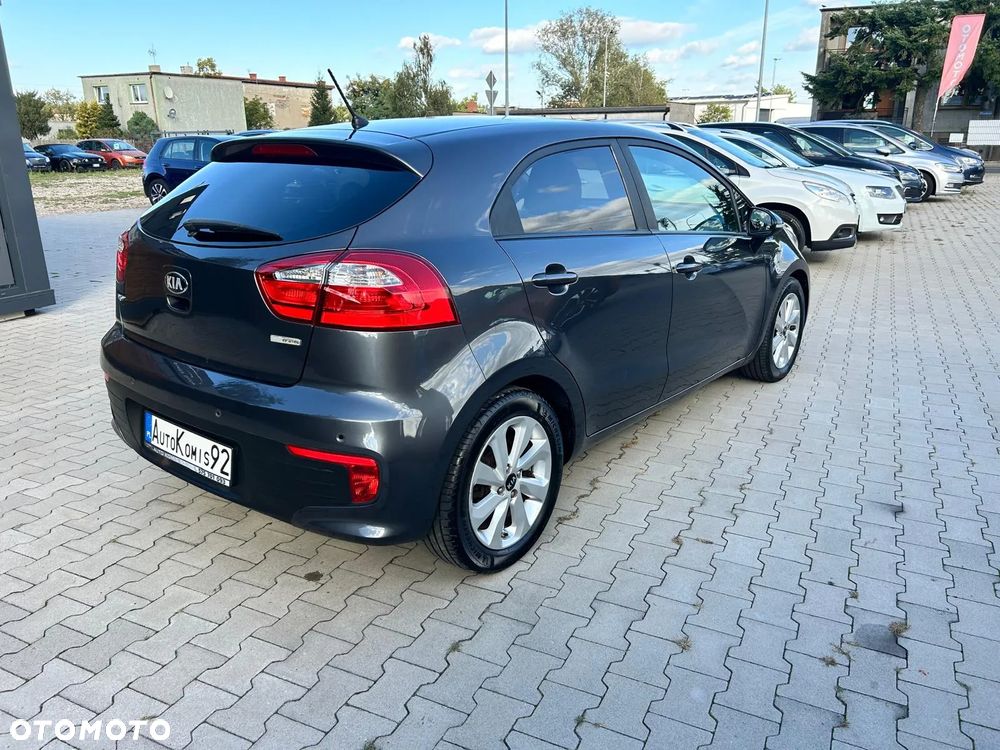 Kia Rio 1.2 M - 7