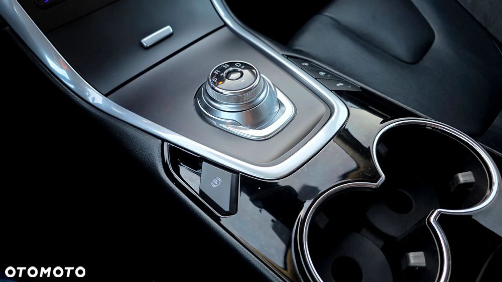 Ford S-Max 2.0 EcoBlue Titanium - 31