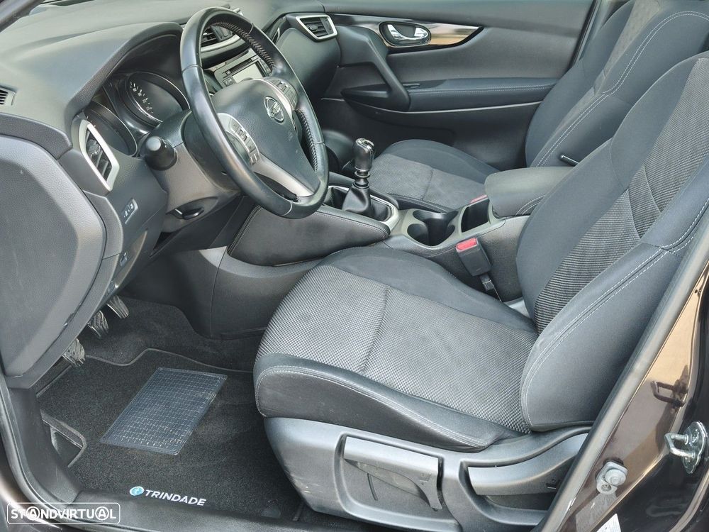 Nissan Qashqai 1.5 dCi N-Connecta - 20