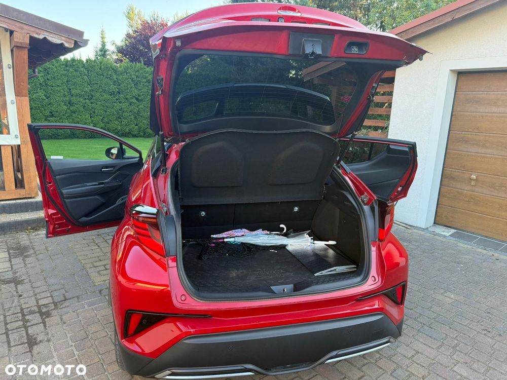 Toyota C-HR - 11