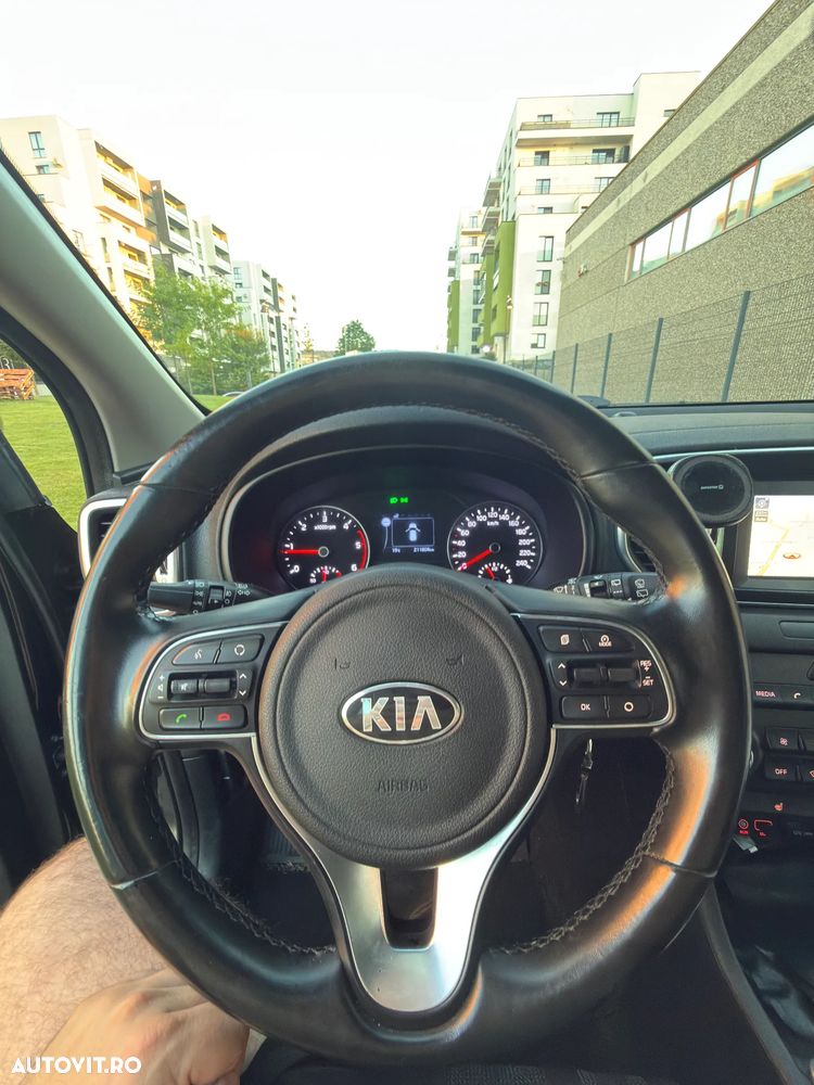 Kia Sportage 2,0 CRDI 2WD Vision - 12