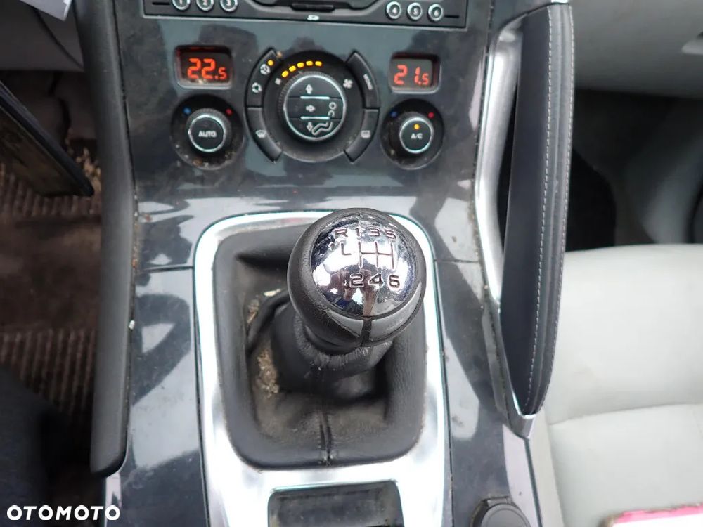 CZĘŚCI - Peugeot 3008 1,6 THP 10FJAX 5FV 156KM FILM 6B Allure lakier KPSC 2010r. INDEX - 9649 - 14