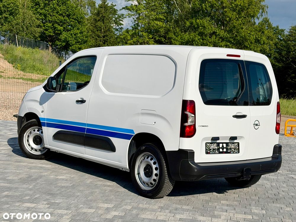 Opel Combo - 16