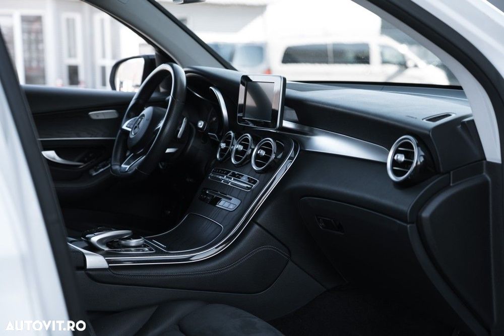 Mercedes-Benz GLC Coupe - 18