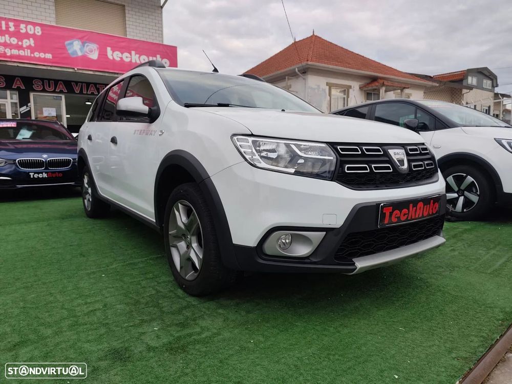 Dacia Logan MCV 0.9 TCe Stepway - 1