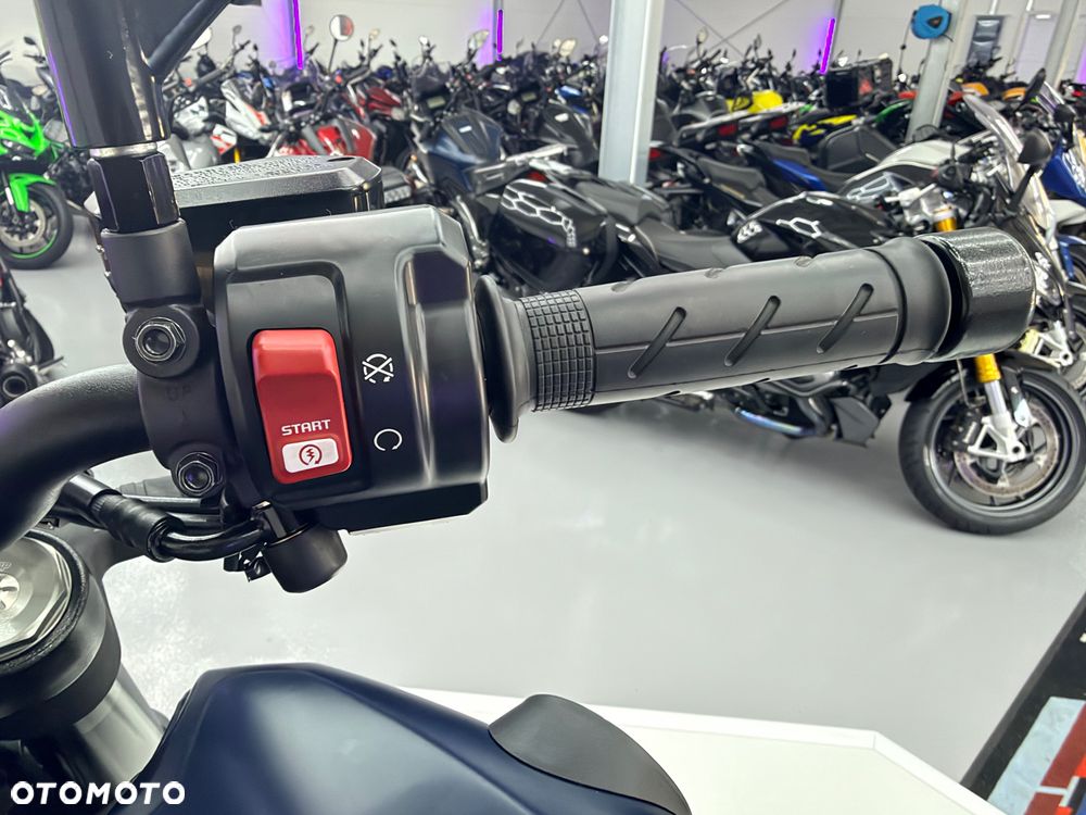 Honda CB - 37