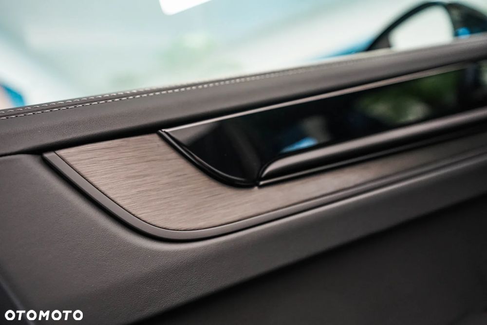 Porsche Cayenne Standard - 25