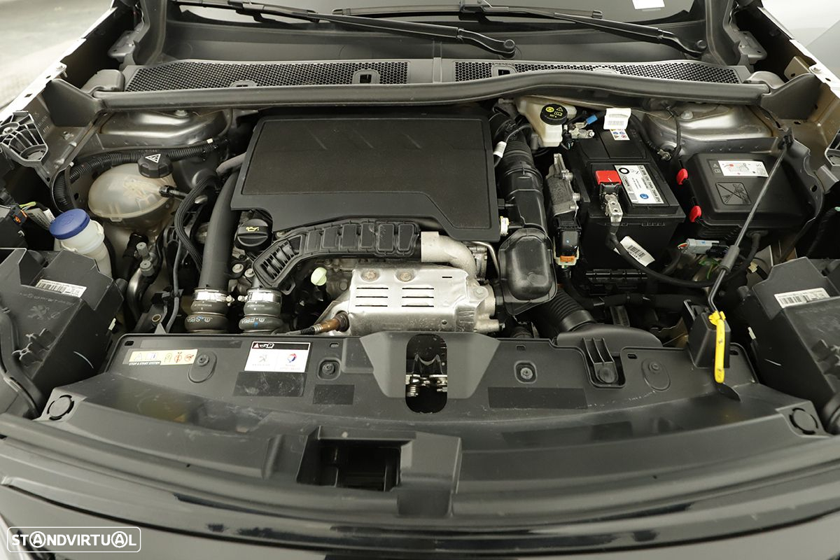Peugeot 2008 1.2 PureTech GT EAT8 - 24