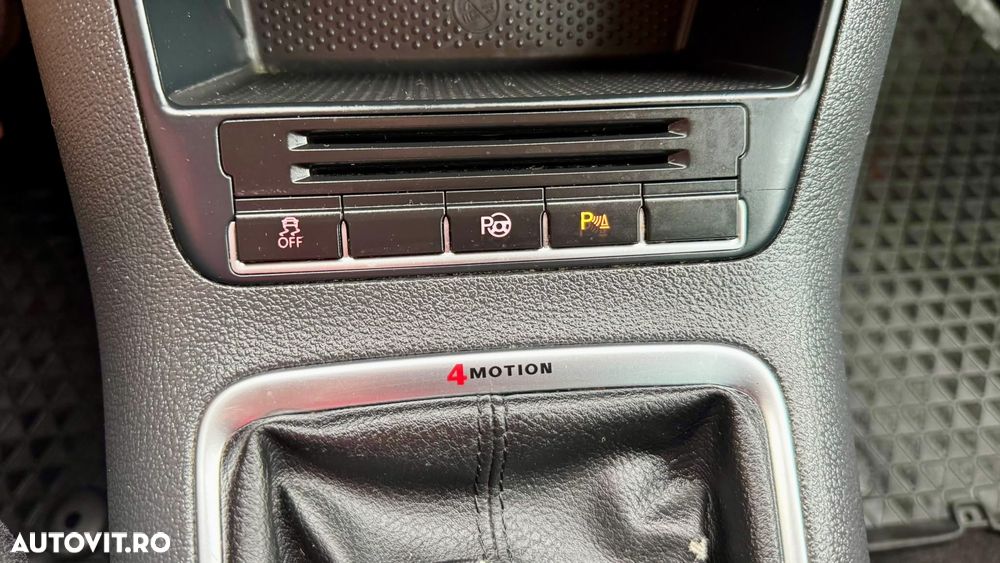 Volkswagen Tiguan - 11