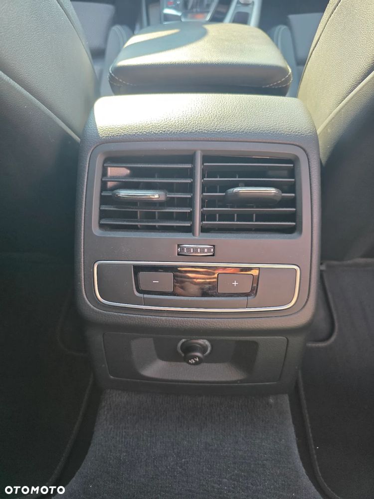 Audi A4 Avant 40 TDI Quattro S tronic - 19