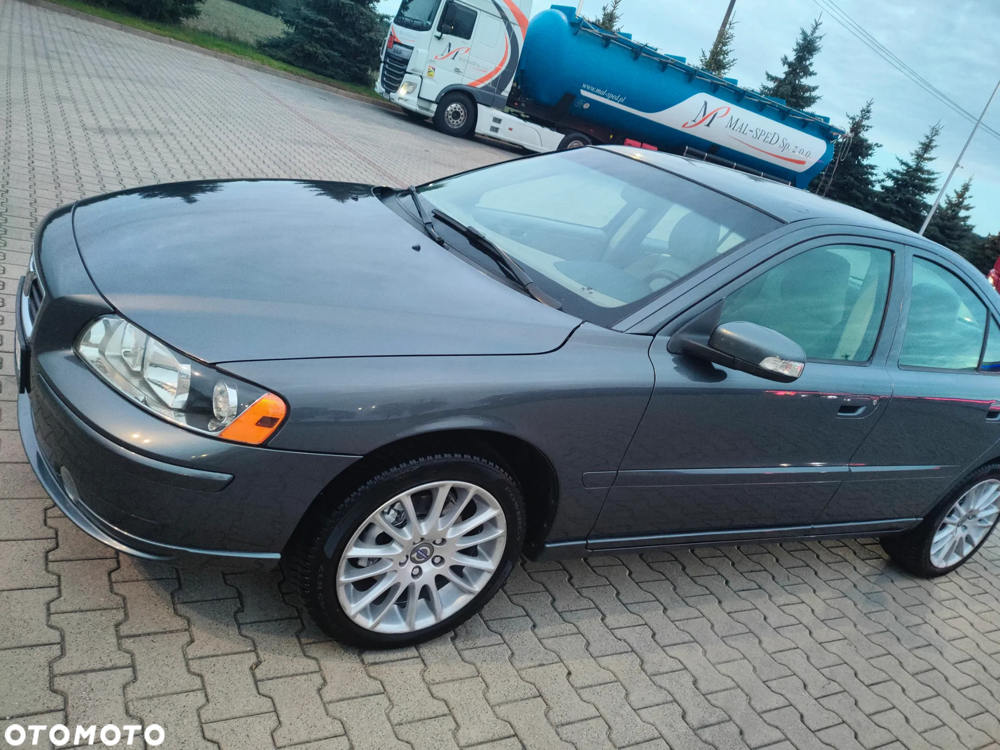Volvo S60 2.4 Momentum - 6