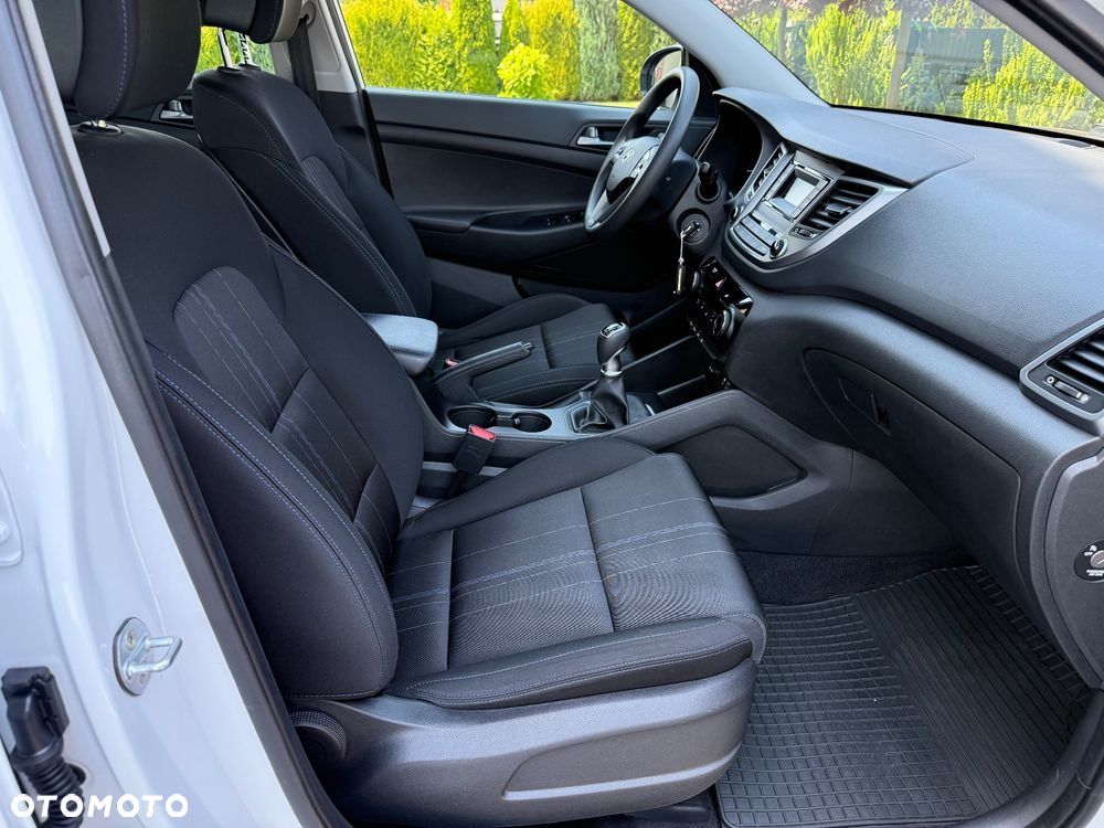 Hyundai Tucson 1.6 GDI BlueDrive Comfort 2WD - 18