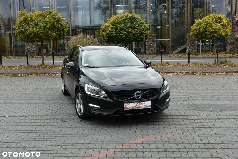 Volvo V60 D2 Kinetic - 17