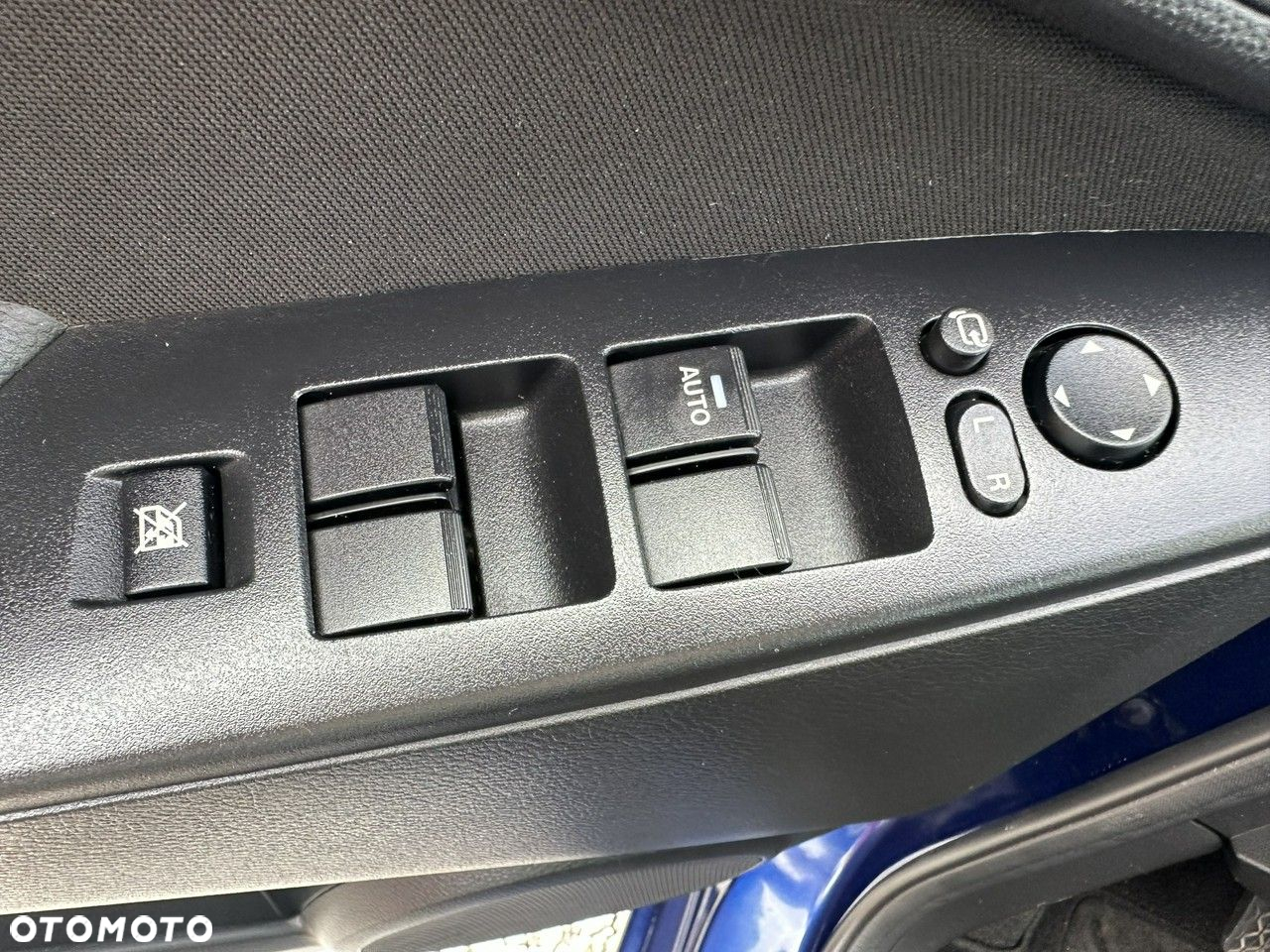 Mazda 3 - 8