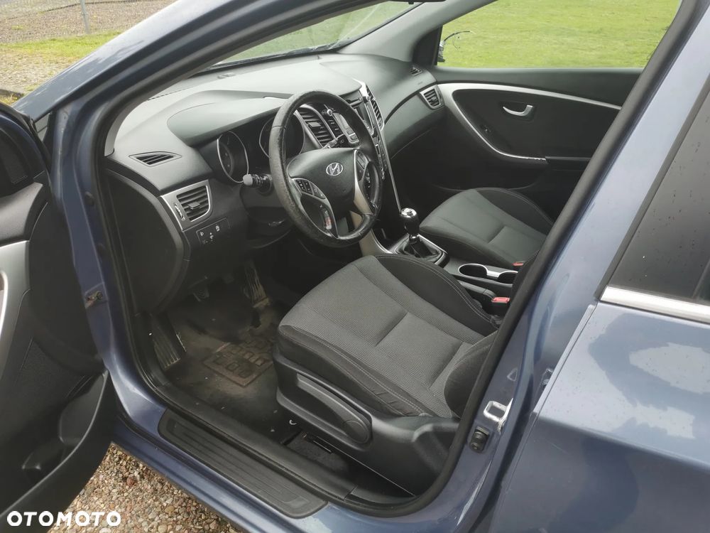 Hyundai i30 1.6 CRDI Trend - 7