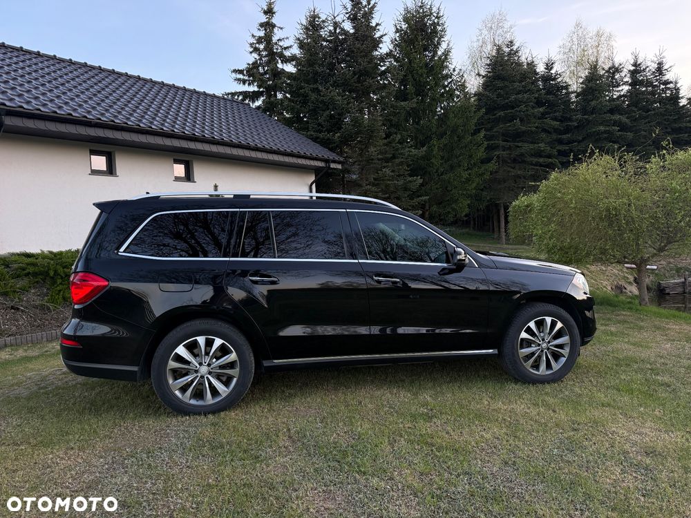 Mercedes-Benz GL 350 BlueTEC 4-Matic - 3