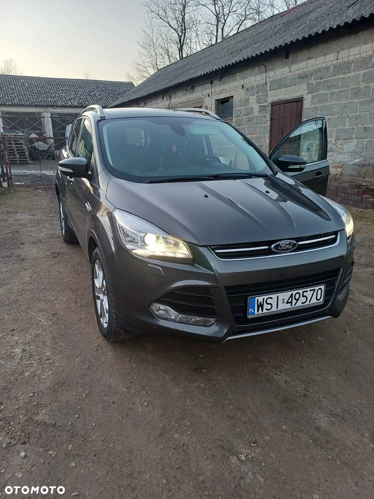 Ford Kuga - 12