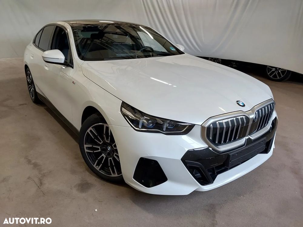 BMW Seria 5 520i AT MHEV - 2