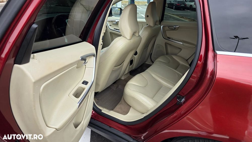 Volvo XC 60 D5 AWD Aut. Summum - 5