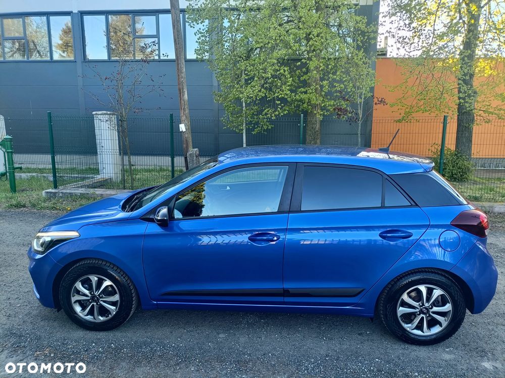 Hyundai i20 blue 1.2 Select - 31