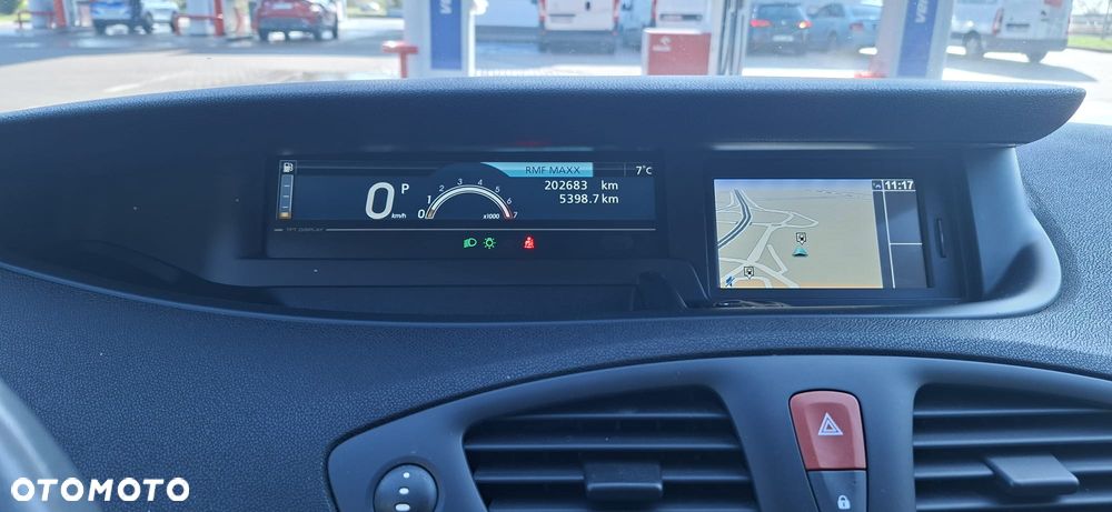 Renault Scenic 2.0 16V Privilege CVT - 15