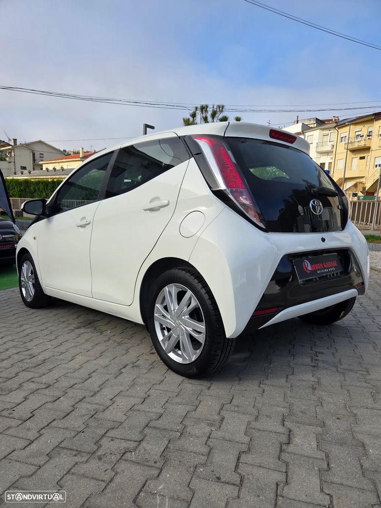 Toyota Aygo - 6