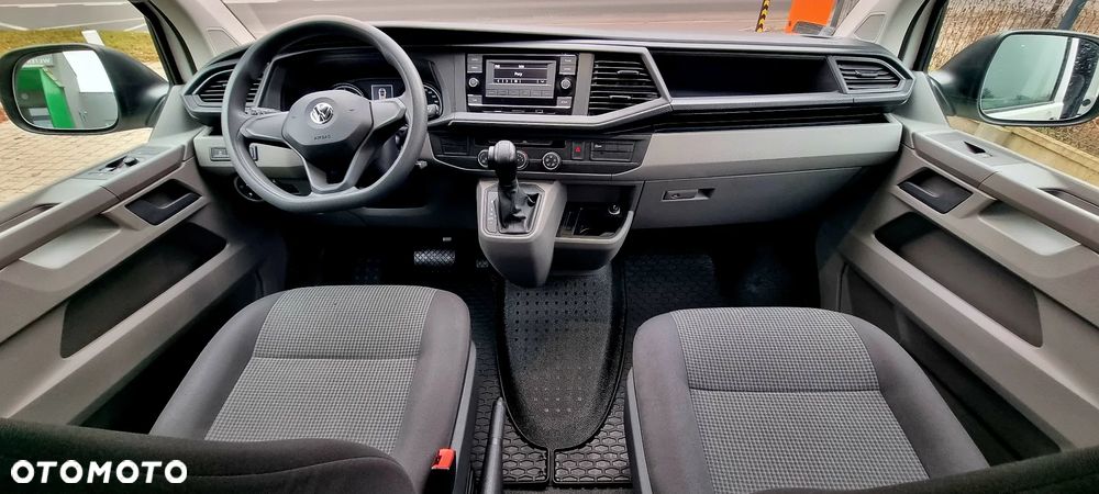 Volkswagen Transporter L1H1 Plus Trendline DSG - 16