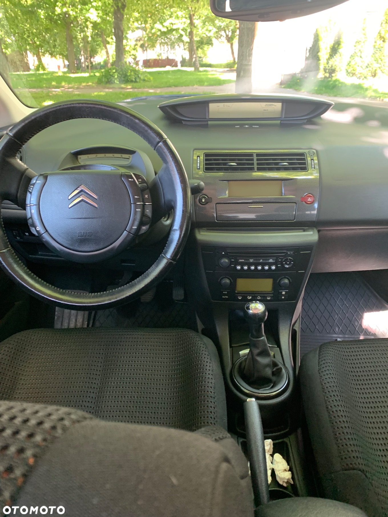 Citroën C4 1.6 HDi FAP Confort - 5