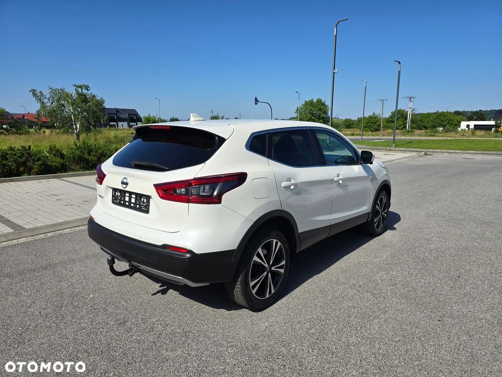Nissan Qashqai 1.6 dCi 4x4 360 S&S - 28