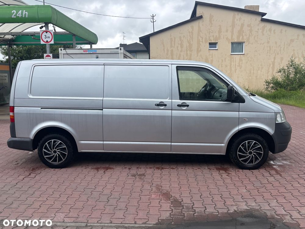 Volkswagen Transporter - 4