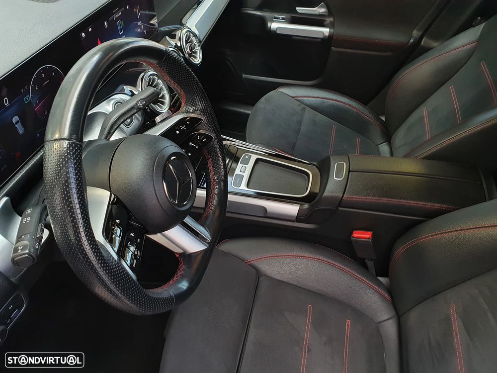 Mercedes-Benz GLB 200 d AMG Line - 26