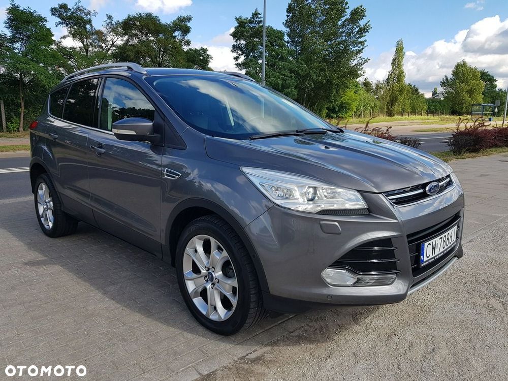 Ford Kuga 1.6 EcoBoost 2x4 Titanium - 3