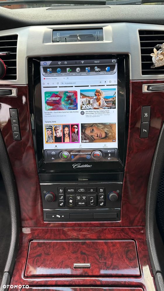 Cadillac Escalade 6.0 V8 Platinum - 11