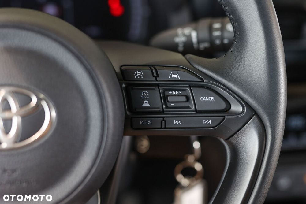 Toyota Yaris Cross - 22