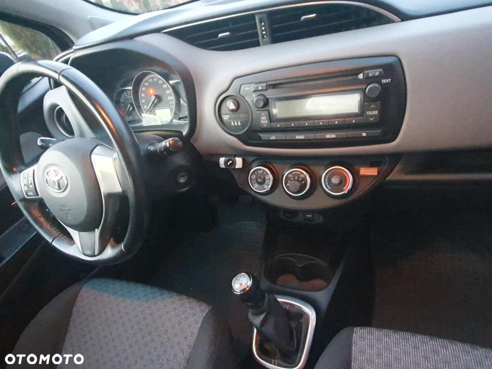 Toyota Yaris 1.0 Life - 12