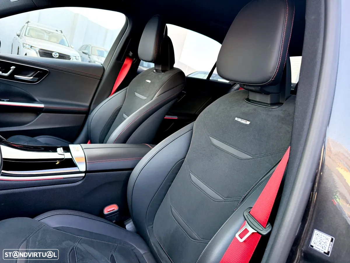 Mercedes-Benz C 43 AMG 4Matic - 23