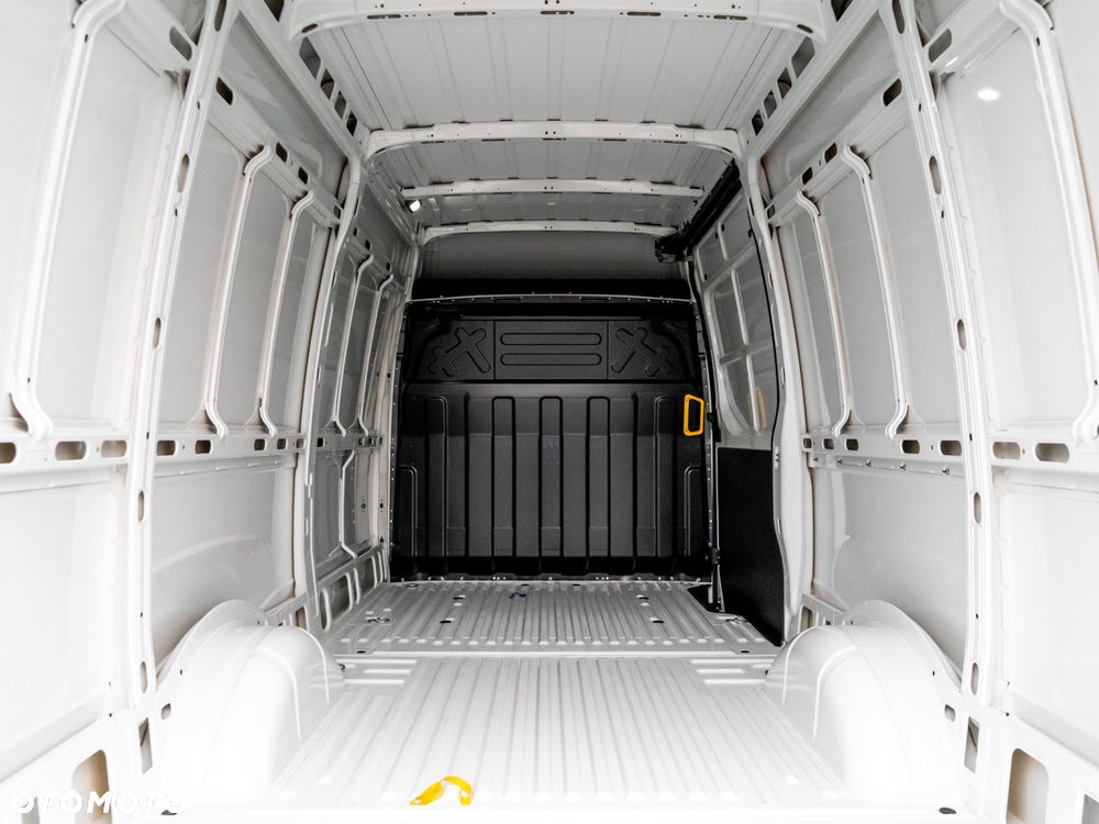 Iveco Daily 35S18HA8V 3.0 12m3 - 11