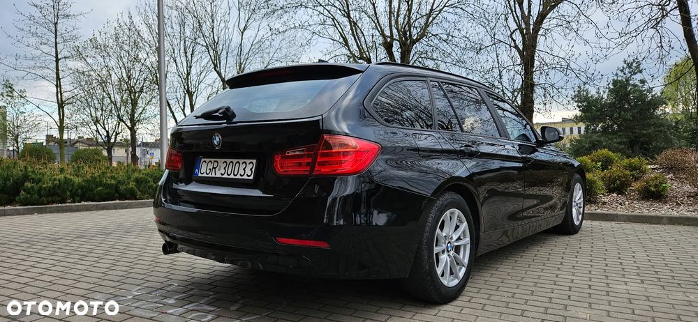 BMW Seria 3 318d DPF - 11