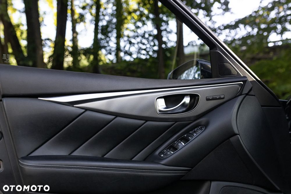 Infiniti Q50 2.0t Premium EU6 - 11