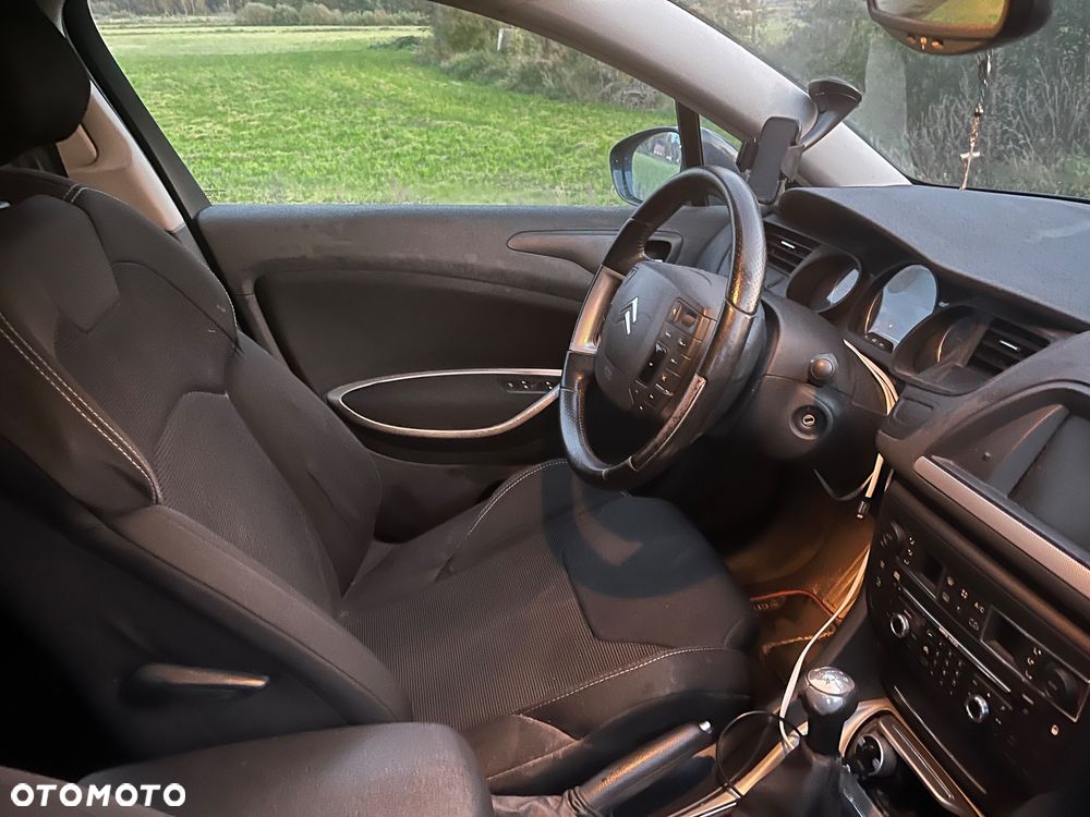 Citroën C5 1.6 HDi Attraction - 11