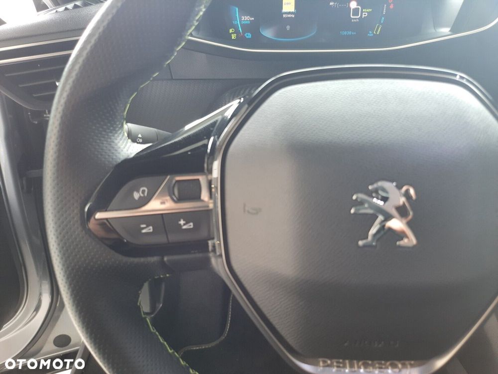 Peugeot 2008 - 13